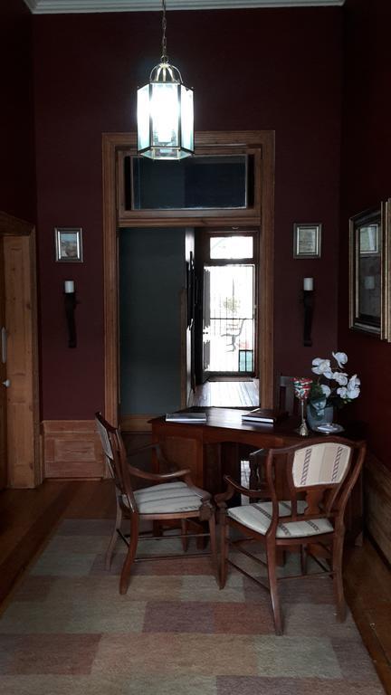 Hotel Moonlight Manor Victoria West Zewnętrze zdjęcie