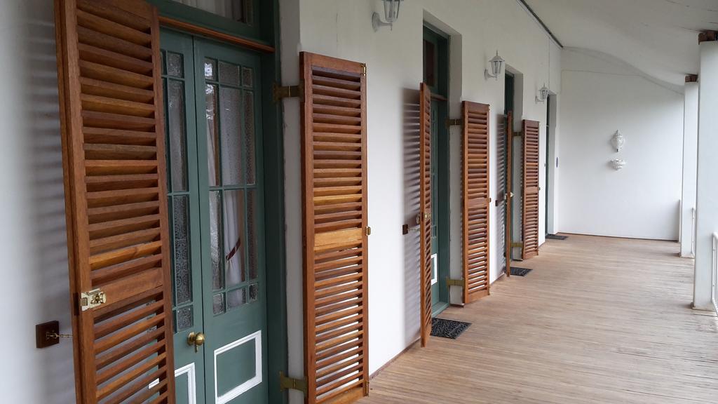 Hotel Moonlight Manor Victoria West Zewnętrze zdjęcie